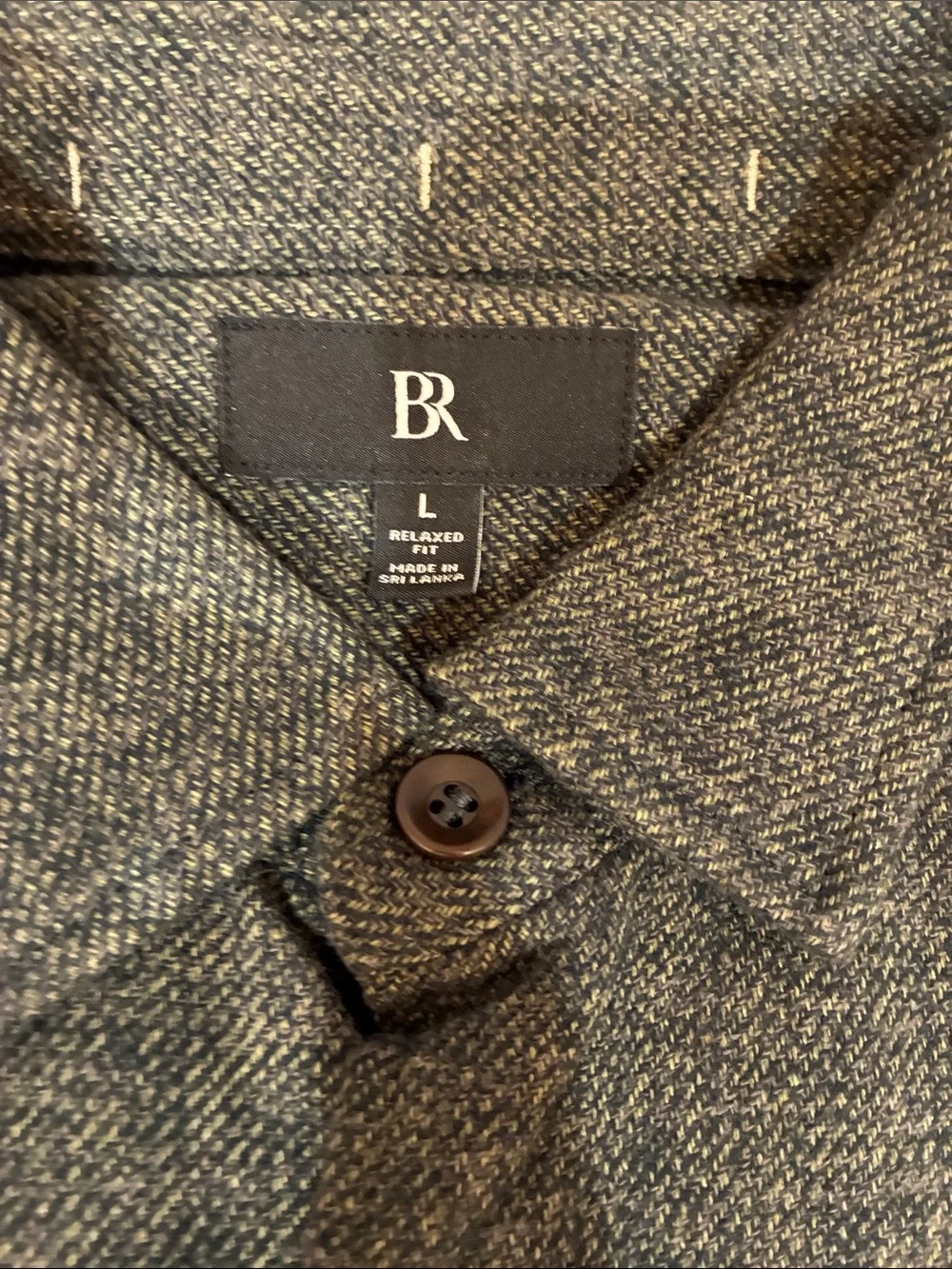 Banana Republic Olive Herringbone Button-Up Shirt  Great shirt jacket or shirt